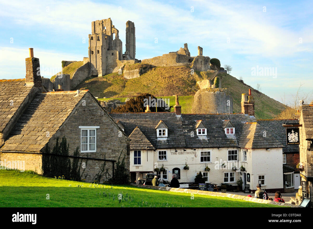 Corfe Castle und Dorf, Dorset Stockfoto