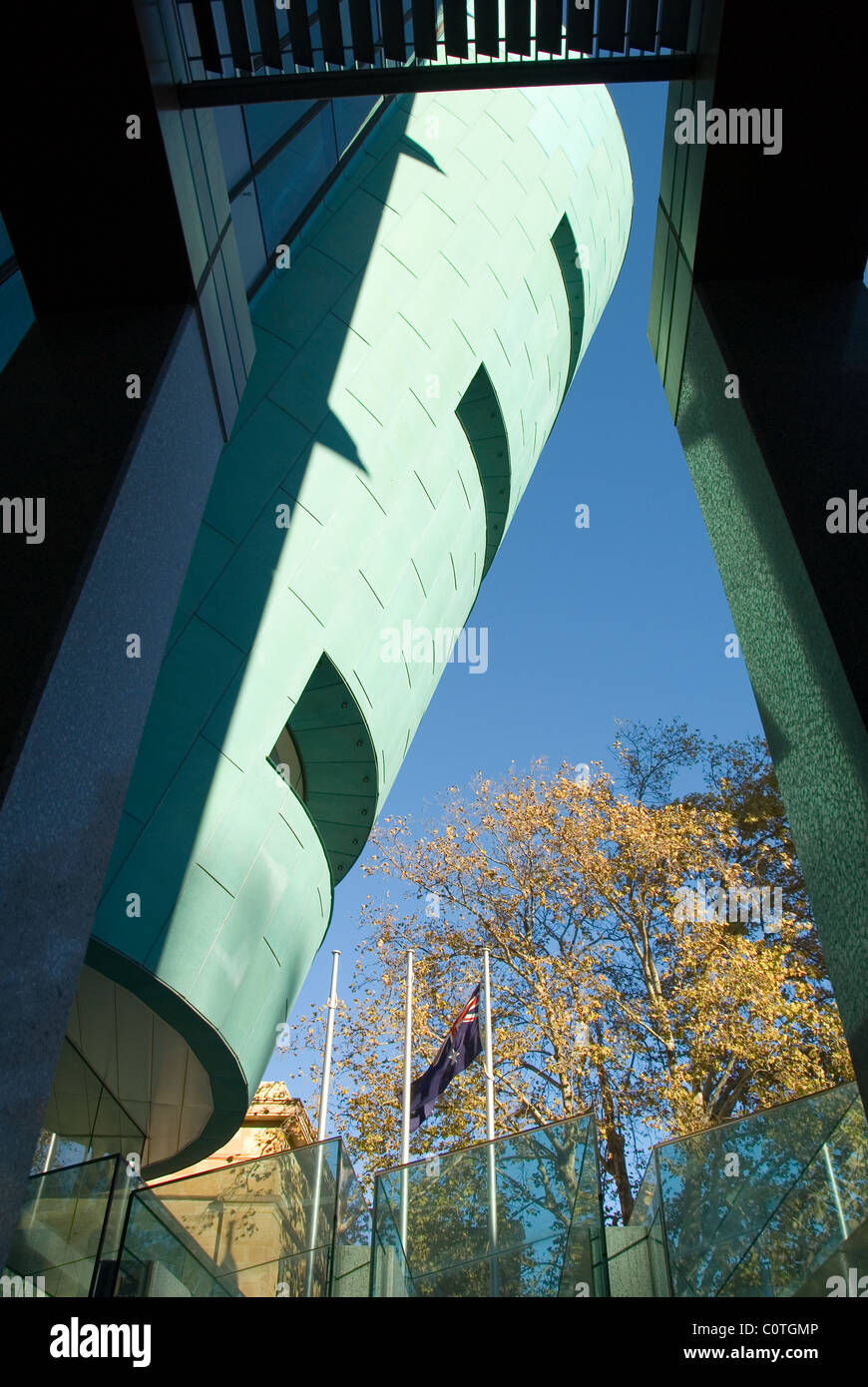 Vor der "Commonwealth Law Courts in Victoria Square im Zentrum von Adelaide, South Australia entfernt Stockfoto