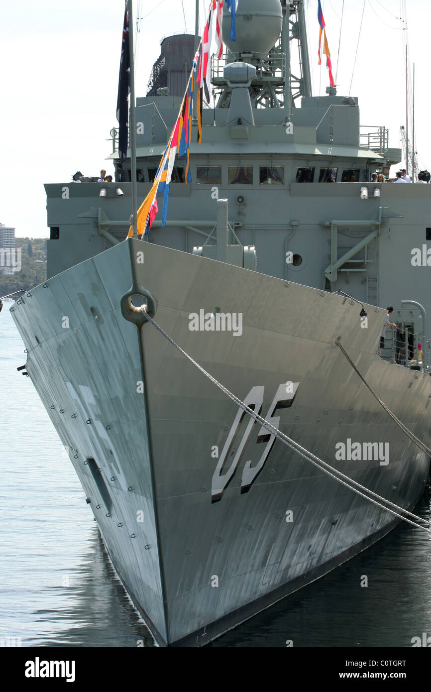 HMAS Melbourne (05) ist ein Adelaide geführte Raketen Fregatte der Klasse der Royal Australian Navy (RAN). Stockfoto