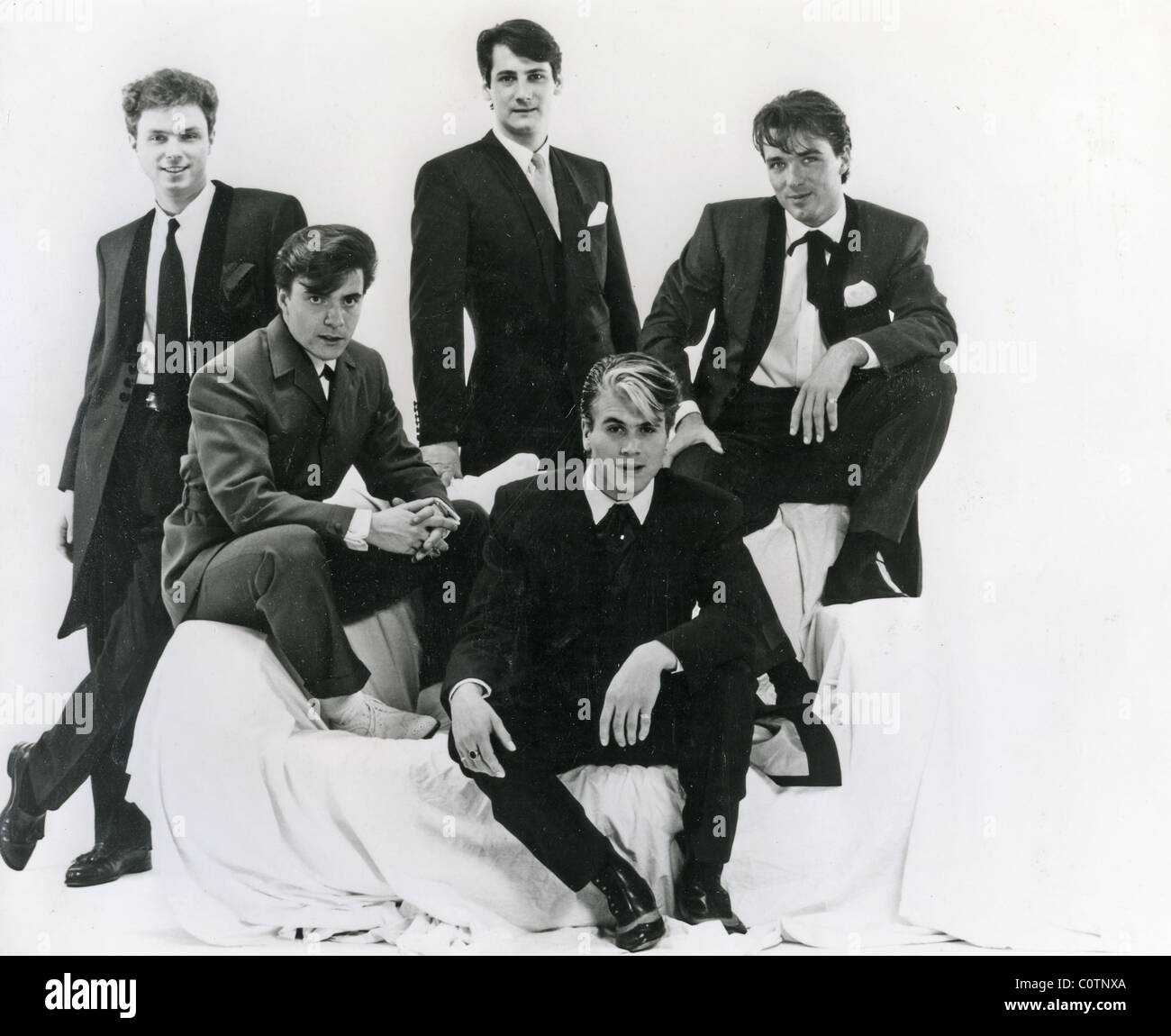 SPANDAU BALLET-Promo-Foto des Königreichs pop Gruppe über 1985 Stockfoto