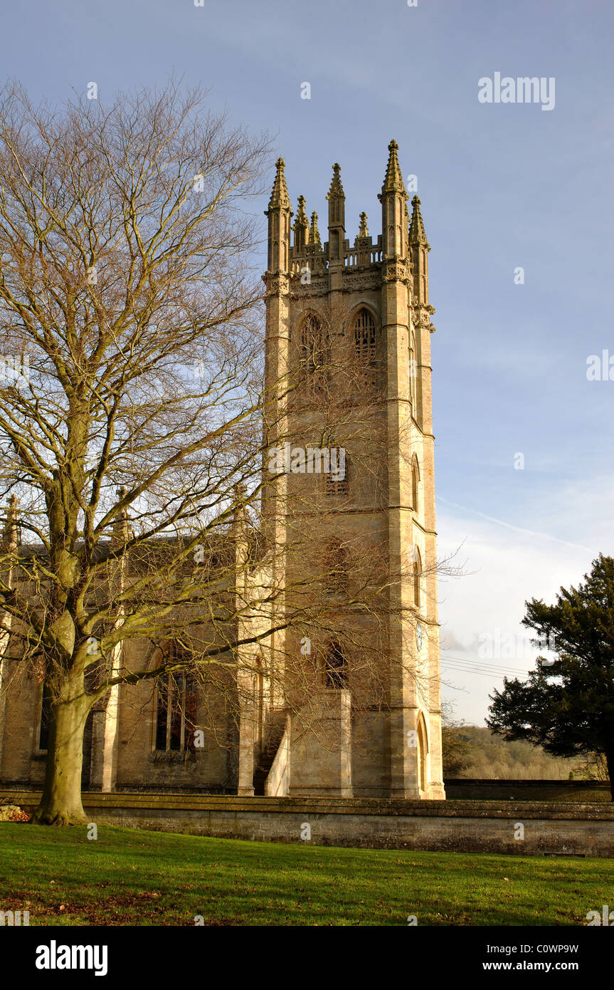 Allerheiligen Kirche, Churchill, Oxfordshire, England, UK Stockfoto