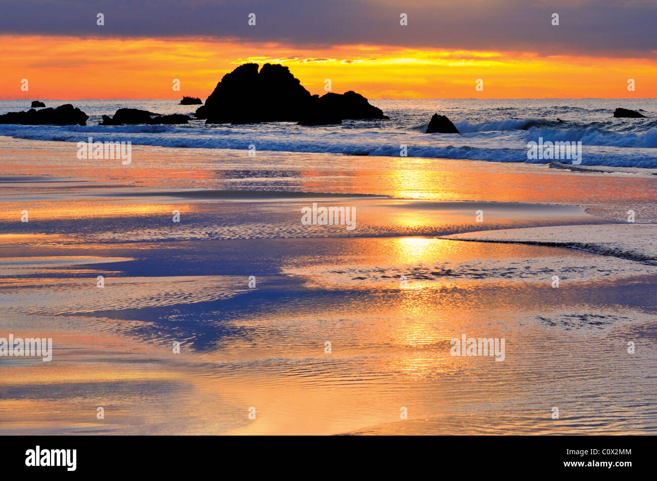 Portugal, Algarve: Sonnenuntergang am Praia Do Amado Stockfoto