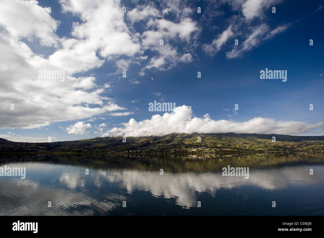 San Pablo - See in der Nähe von Otavalo, Ecuador Stockfoto