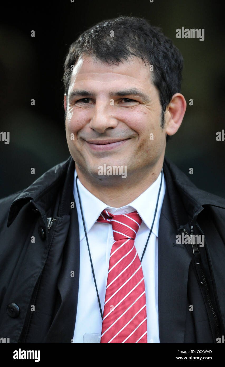 MARC LIÈVREMONT Frankreich COACH TWICKENHAM LONDON ENGLAND 26. Februar 2011 Stockfoto