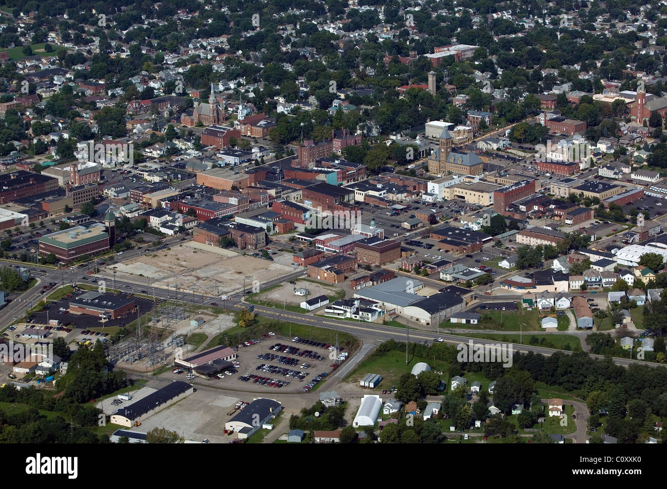 Luftaufnahme über kleine Mittelstadt Zentral-Illinois Stockfoto