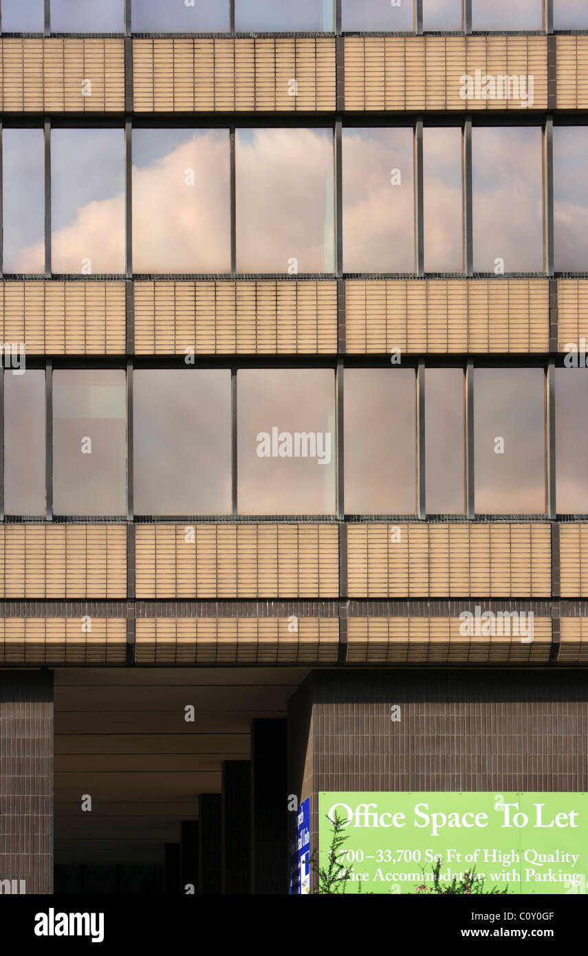 Büroflächen zu vermieten Stockfoto