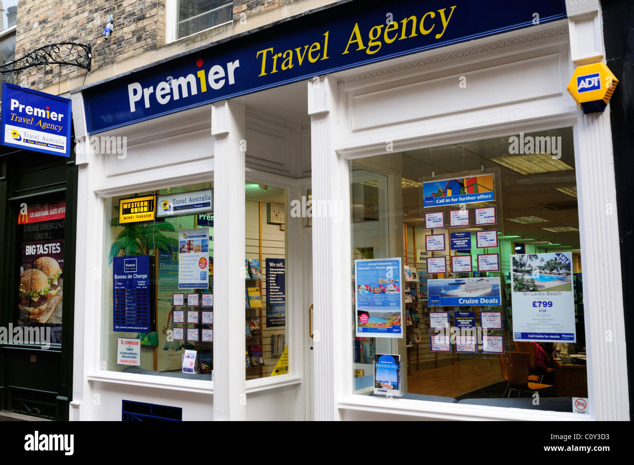 Premier Travel Agency, Rose Crescent, Cambridge, England, UK Stockfoto