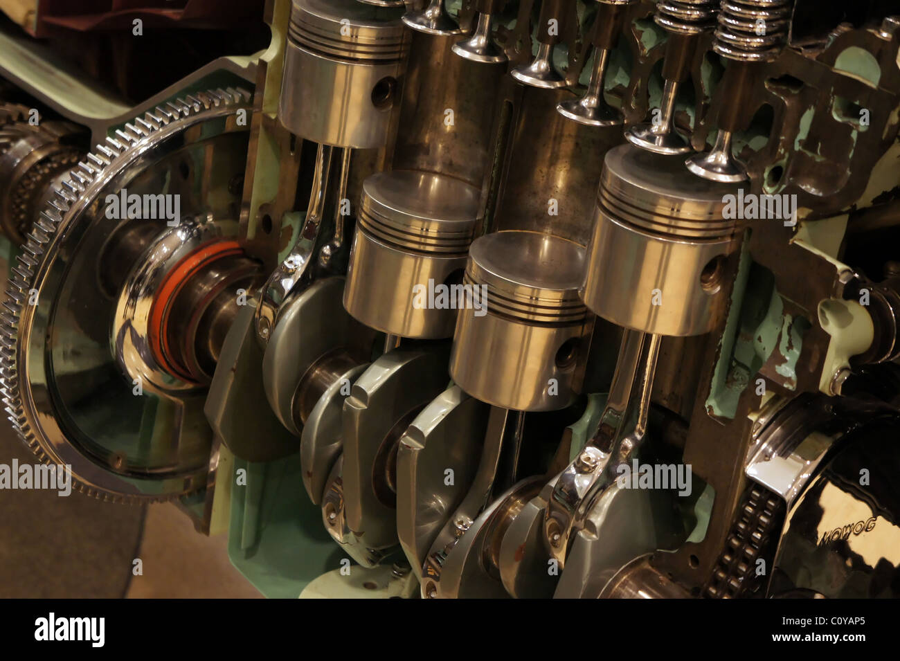 Engine cylinder -Fotos und -Bildmaterial in hoher Auflösung – Alamy