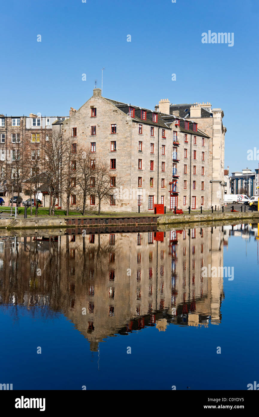 Die alten die Küferei kommerzielle Wharf in Leith Docks Leith Edinburgh umgewandelt in Wohnungen Stockfoto