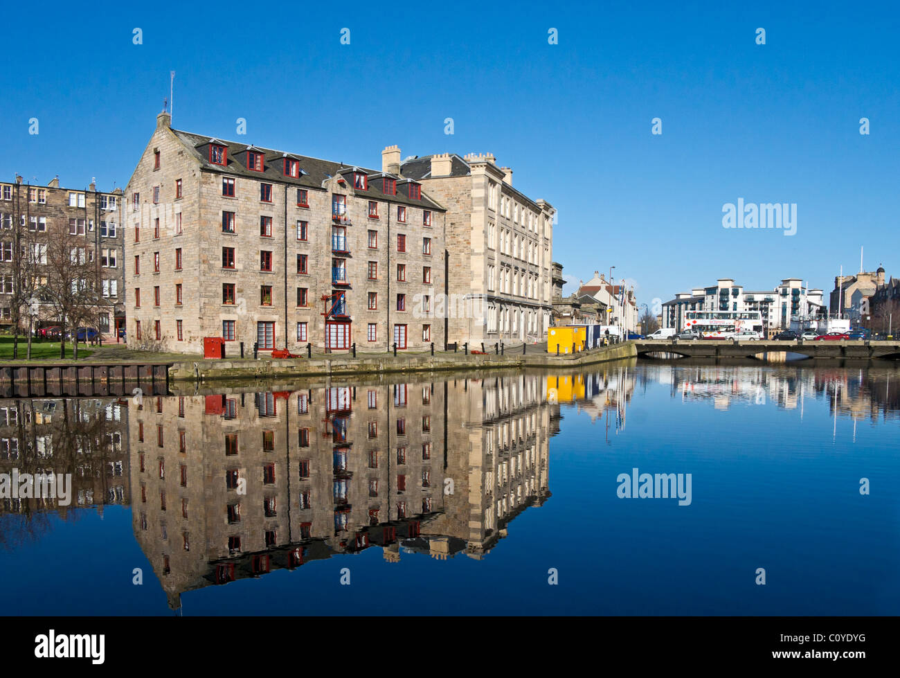 Die alten die Küferei kommerzielle Wharf in Leith Docks Leith Edinburgh umgewandelt in Wohnungen Stockfoto