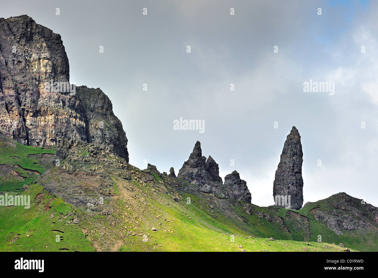 Die Pinnacle Rock Old Man of Storr auf der Isle Of Skye, Schottland, UK Stockfoto