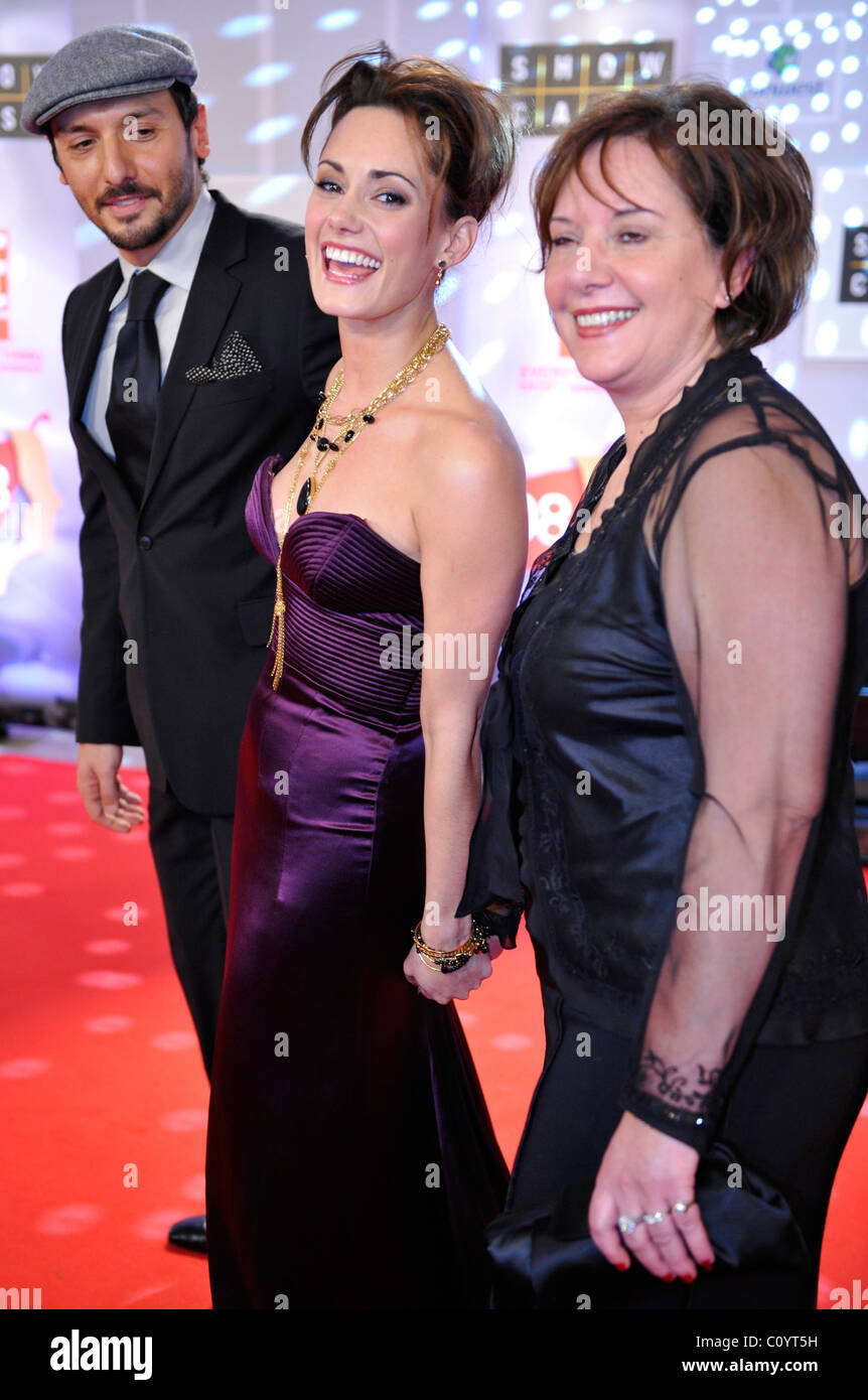 Gast, Natalie Brown (M) und Natalies Mutter (R) 23. Annual Gemini Awards 2008 im Intercontinental Hotel - Anreise Stockfoto