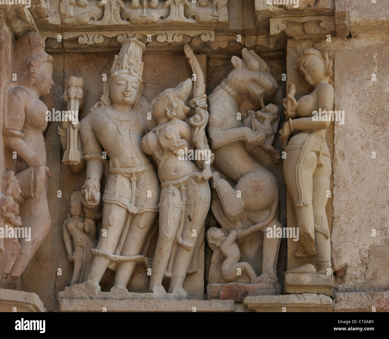 Indien-Tempel Tourismus Kama Sutra Schnitzereien historischen Khajuraho Stockfoto