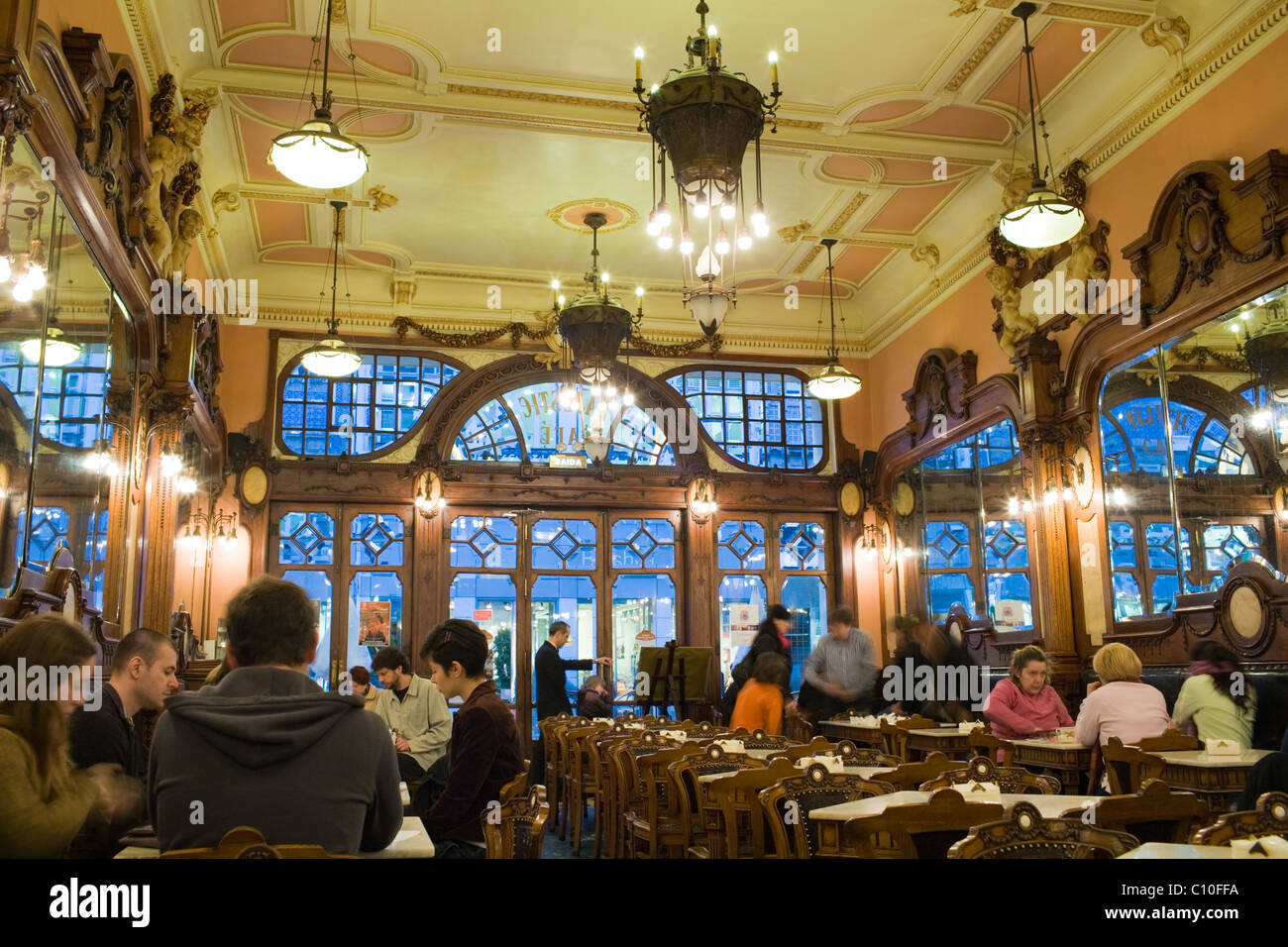 Cafe Majestic, Jugendstil Meisterwerk, Porto, Portugal Stockfoto