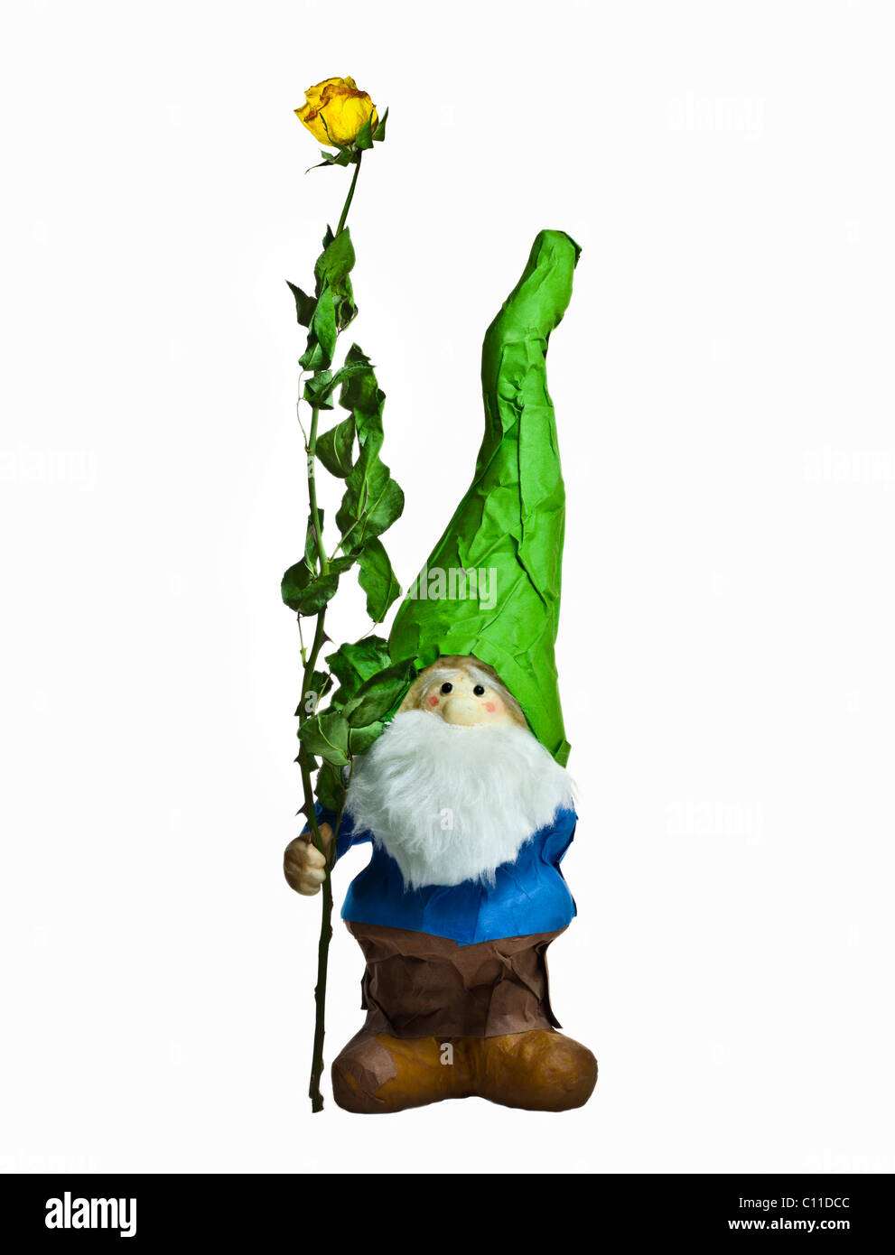 Papiermache Gartenzwerg isoliert auf weißem Hintergrund. Charles Lupica Stockfoto