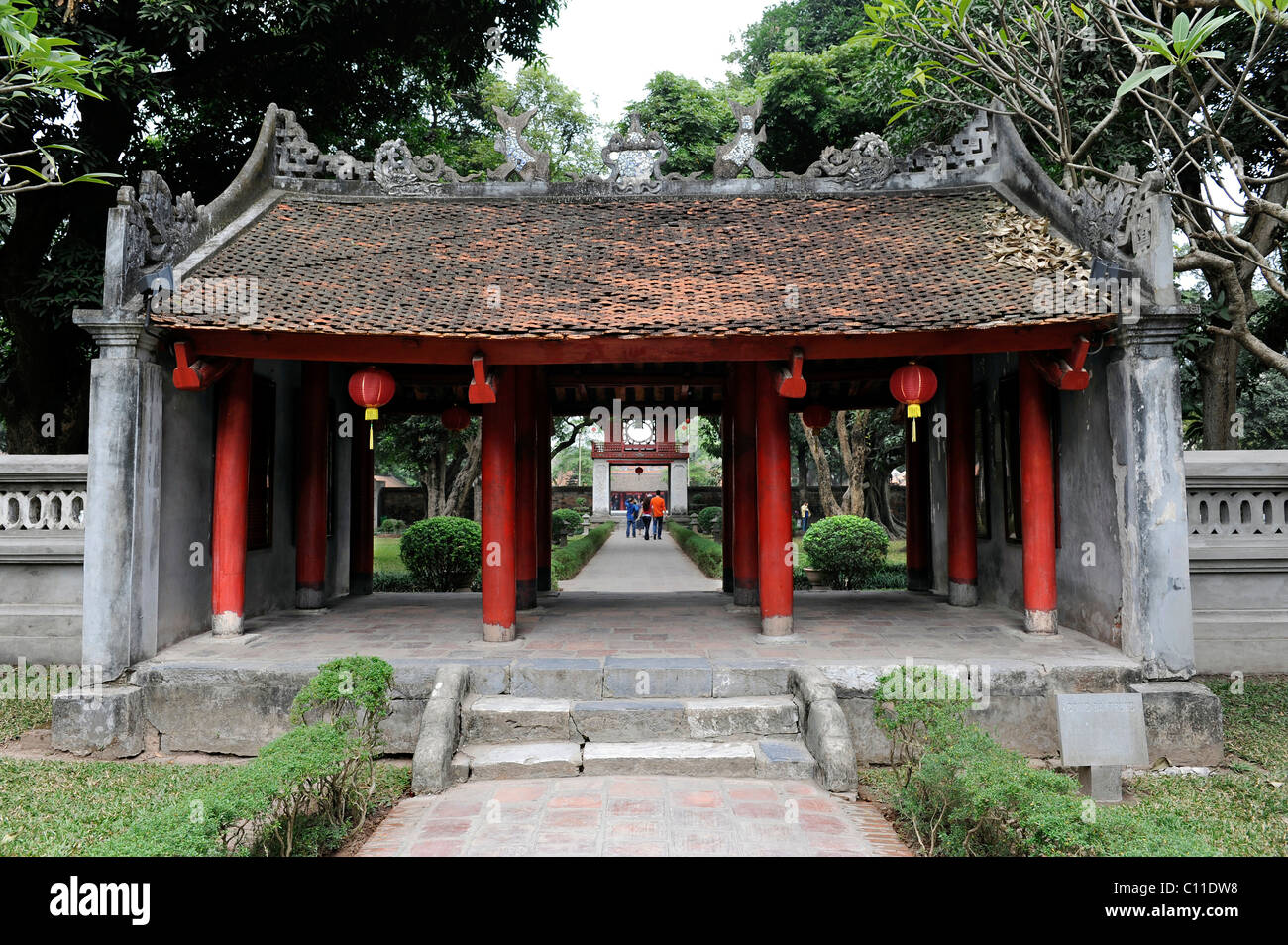 Dai Trung Thu, das Tor der großen Mitte, Temple of Literature, Van Mieu, Hanoi, Nordvietnam, Vietnam, Südostasien, Asien Stockfoto