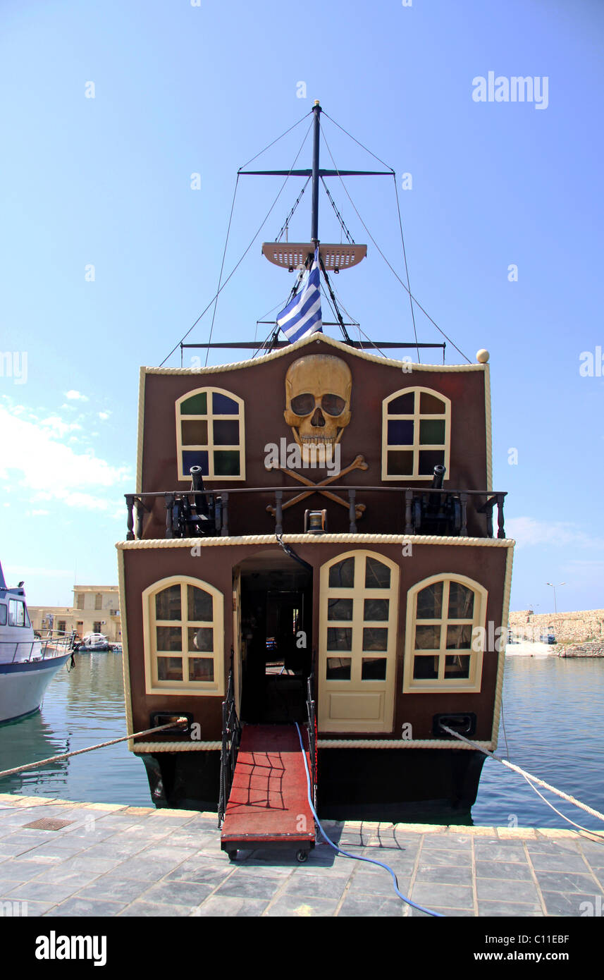 Piratenschiff, Hafen, Rethymnon, Rethymnon, Kreta, Griechenland, Europa Stockfoto