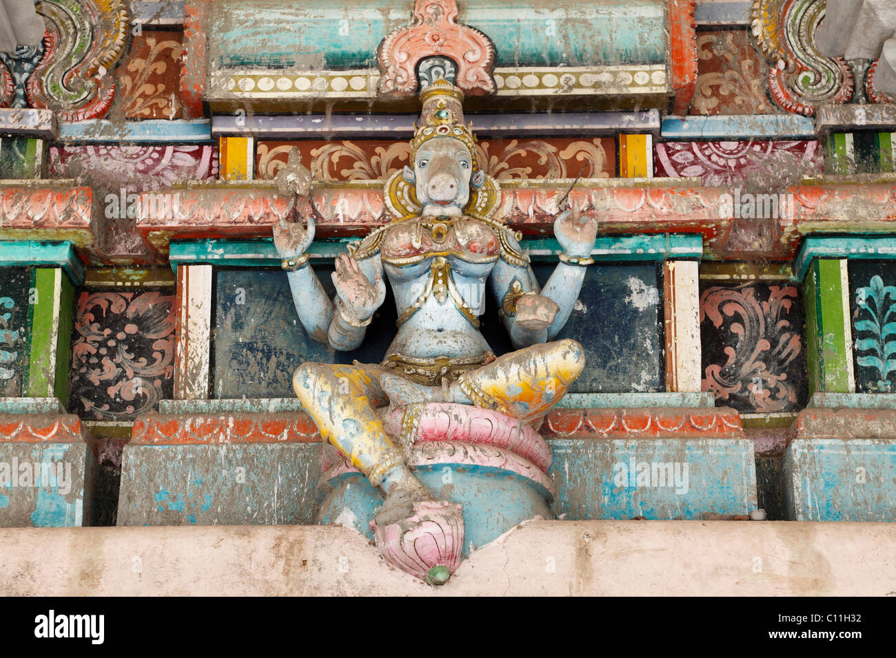 Statue eines Gottes, Bannari Amman Tempel, Tamil Nadu, Tamil Nadu, Südindien, Indien, Südasien, Asien Stockfoto