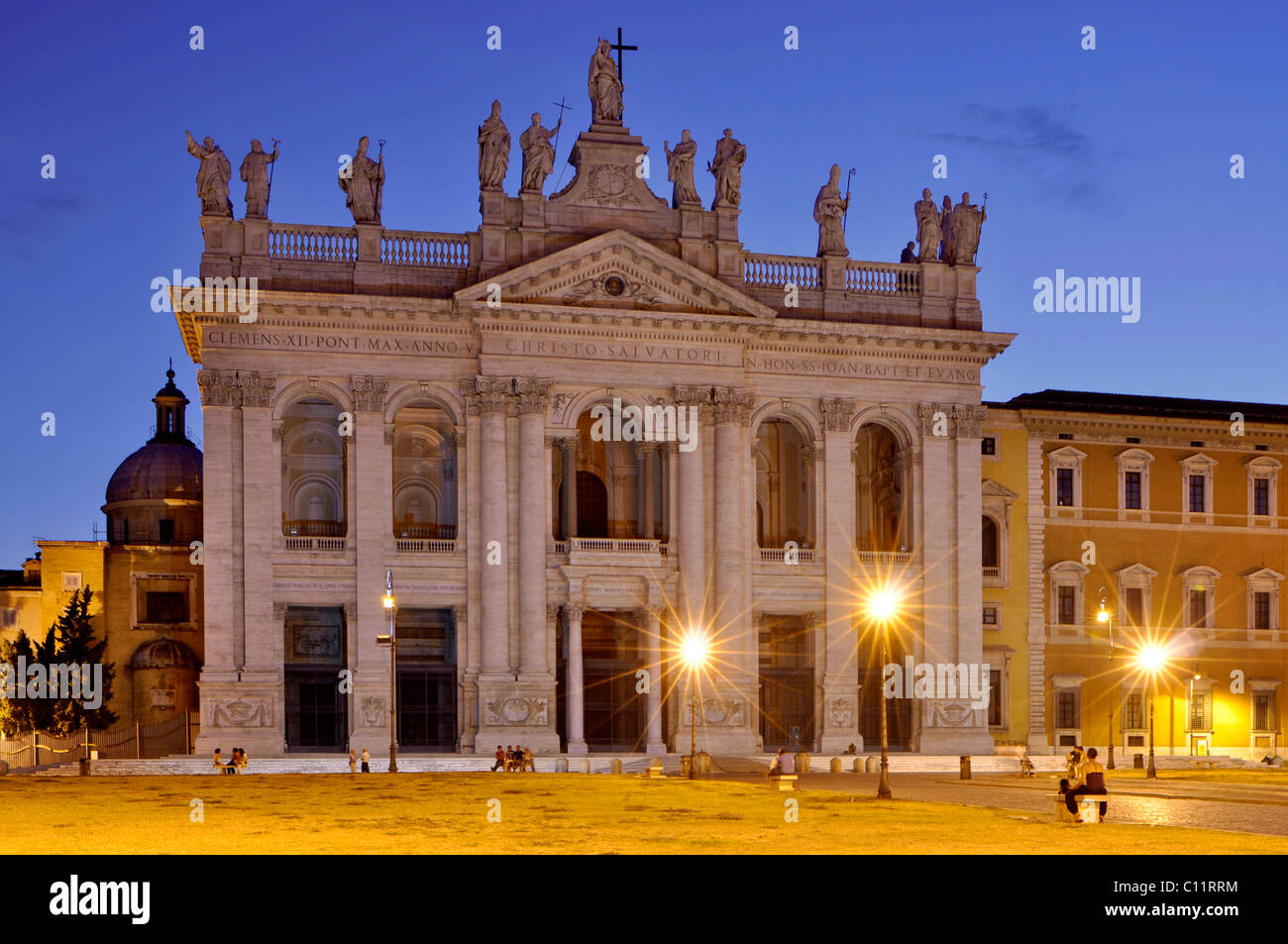 Front-Fassade der Basilika San Giovanni in Laterano, Rom, Latium, Italien, Europa-Basilika Stockfoto