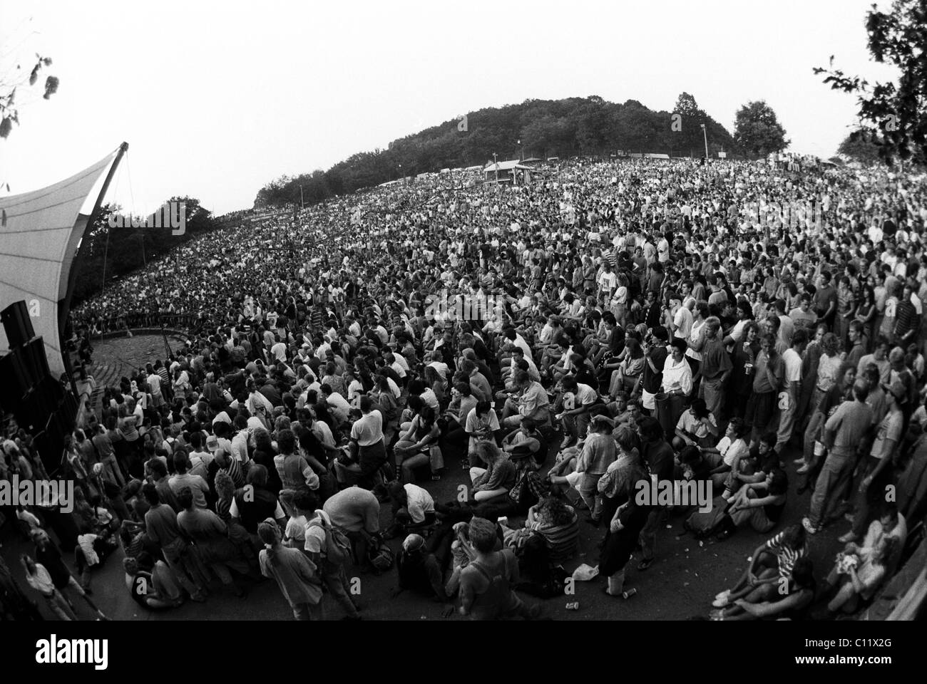 Konzert der Rockgruppe "Simple Minds" am 01.09.1991 auf der Loreley Freilichtbühne, St. Goarshausen, Rheinland-Pfalz Stockfoto
