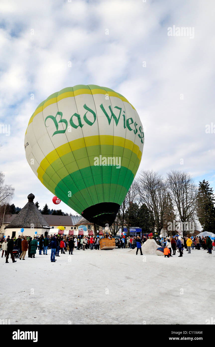 Bad Wiessee-Ballon in Bad Wiessee, Tegernsee See, Upper Bavaria, Bayern,  Deutschland, Europa Stockfotografie - Alamy