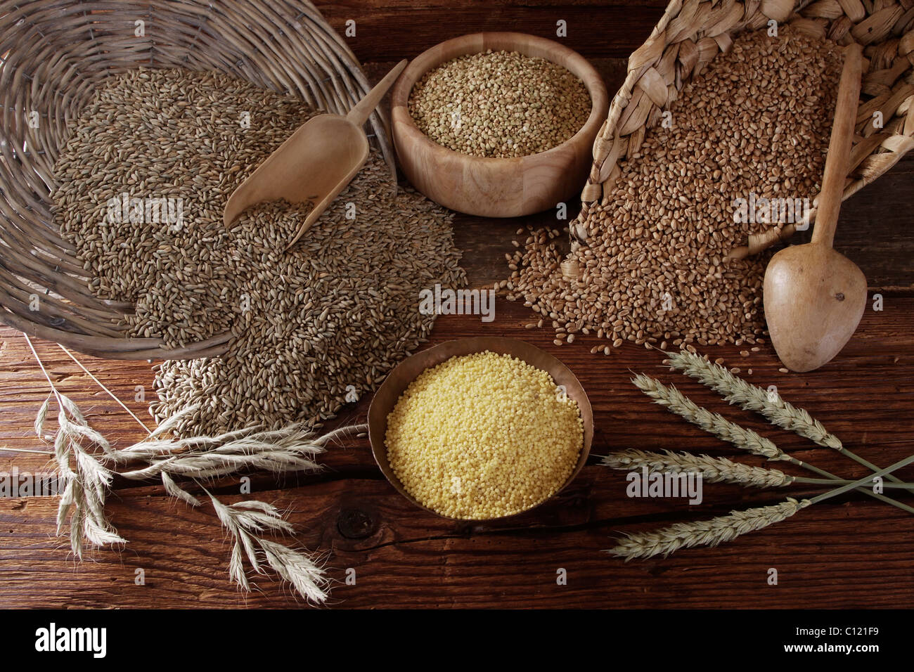 Weizen -Fotos und -Bildmaterial in hoher Auflösung – Alamy Weizen -Fotos und -Bildmaterial in hoher Auflösung – Alamy