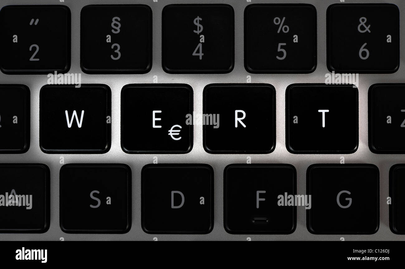 Schriftzug "Wert", Deutsch für "Wert", mit Euro-Symbol auf Tastatur  Stockfotografie - Alamy