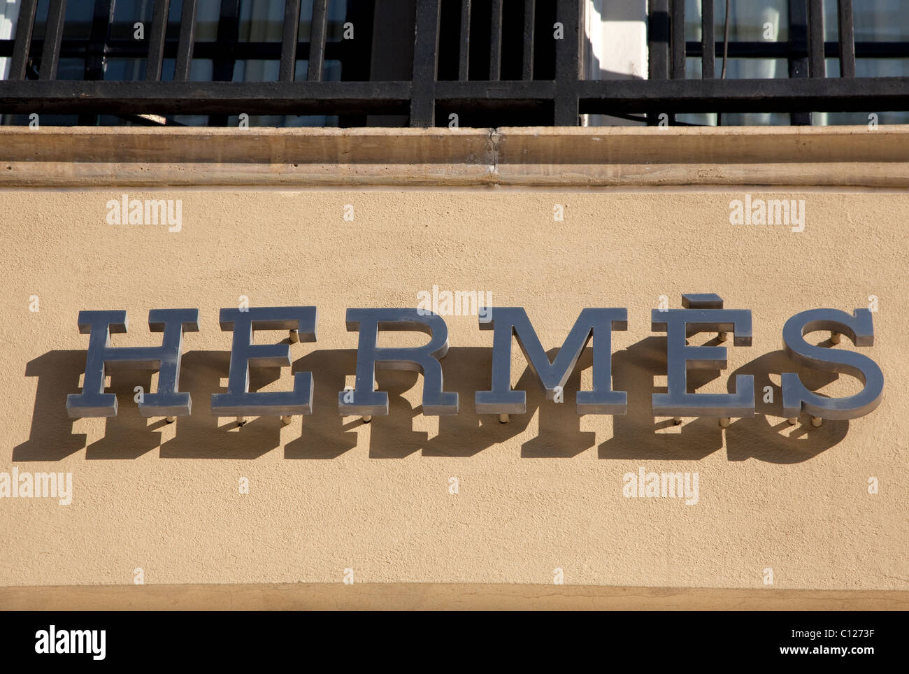 Hermes Shop Stockfotos und -bilder Kaufen - Alamy