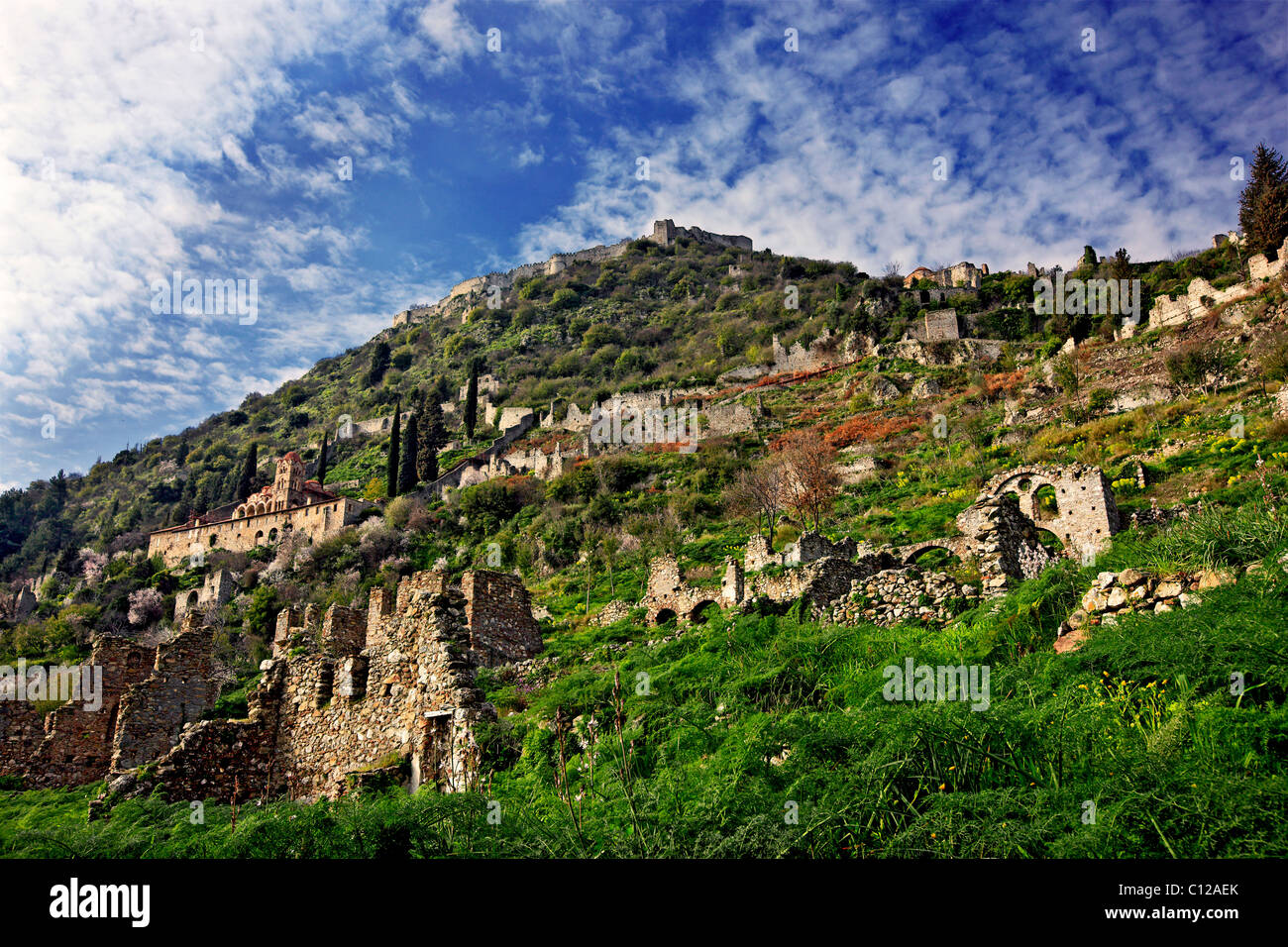 Die mittelalterliche, byzantinische Castletown von Mystras, nahe Sparta Stadt, Lakonia, Peloponnes, Griechenland. Stockfoto