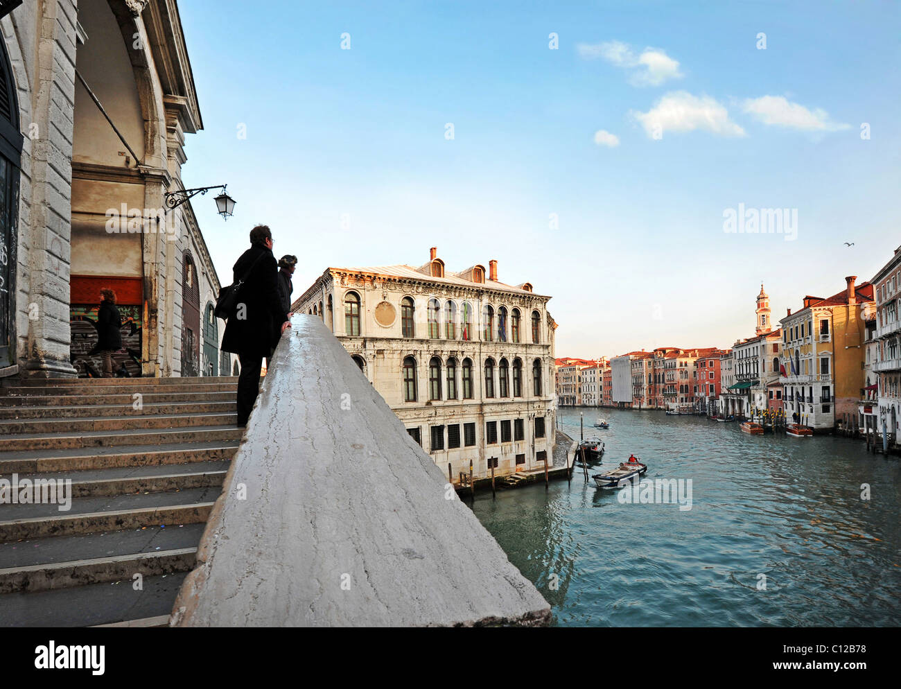 Canal Grande in Venedig. Blick von der Rialtobrücke Stockfoto Canal Grande in Venedig. Blick von der Rialtobrücke Stockfoto