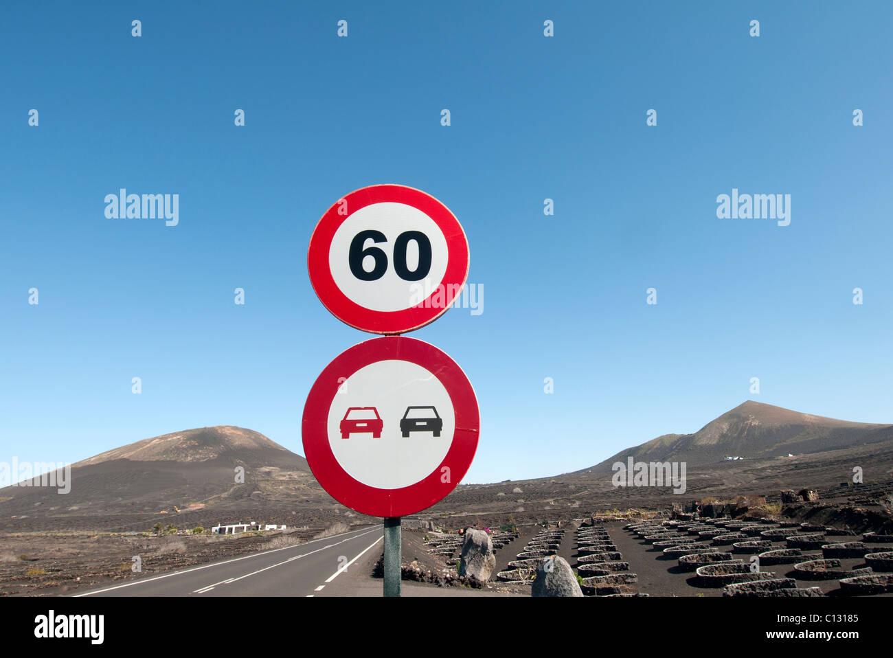 Verkehrszeichen Lanzarote Stockfoto