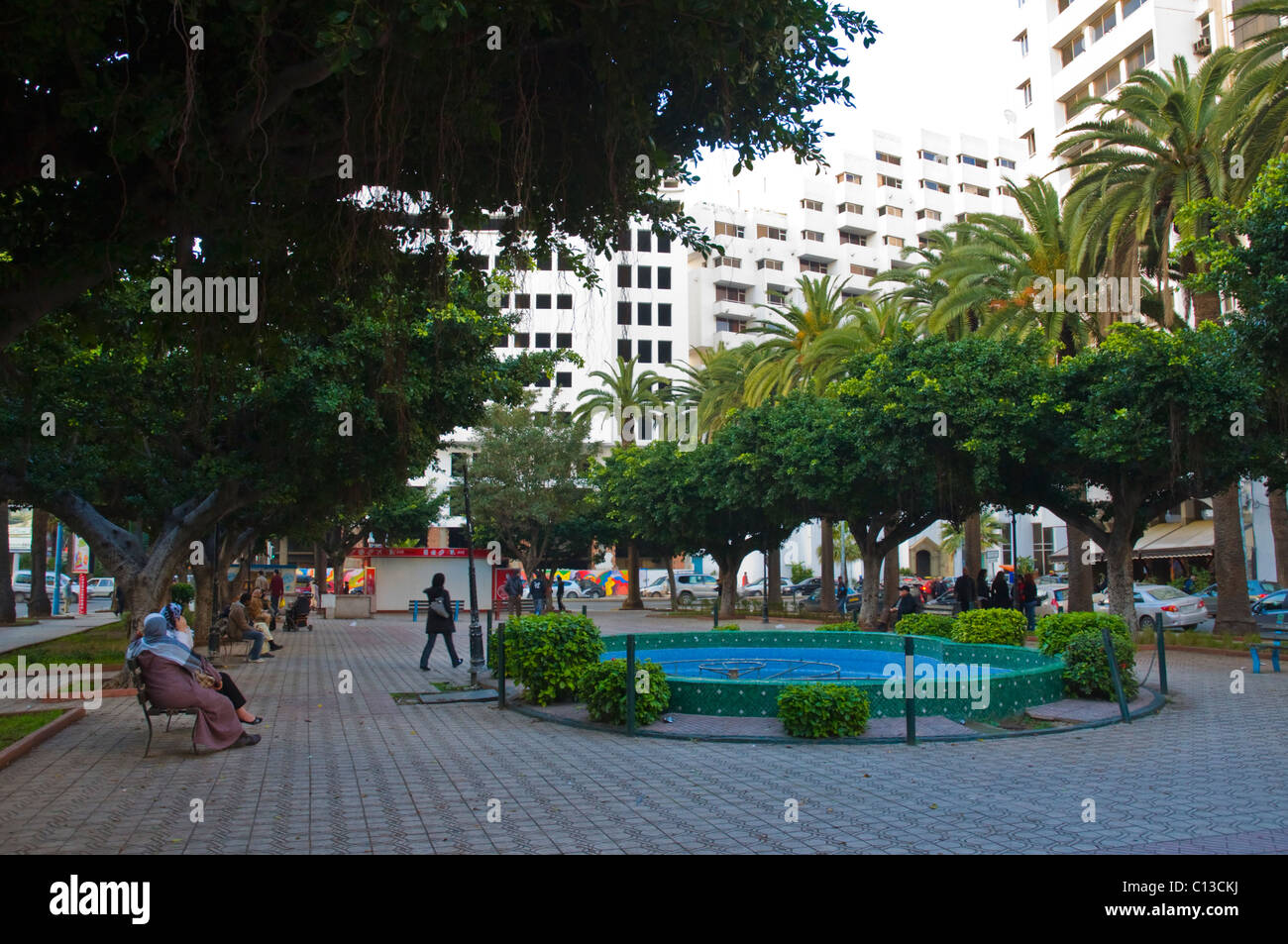 Park am Place De La Fraternité quadratische Neustadt Casablanca zentralen Marokko in Nordafrika Stockfoto