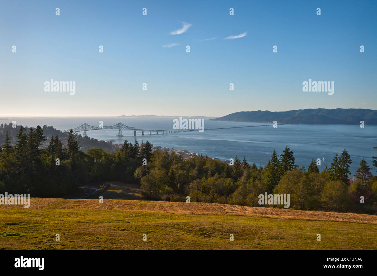 USA, Oregon, Washington Brücke über Columbia River Stockfoto