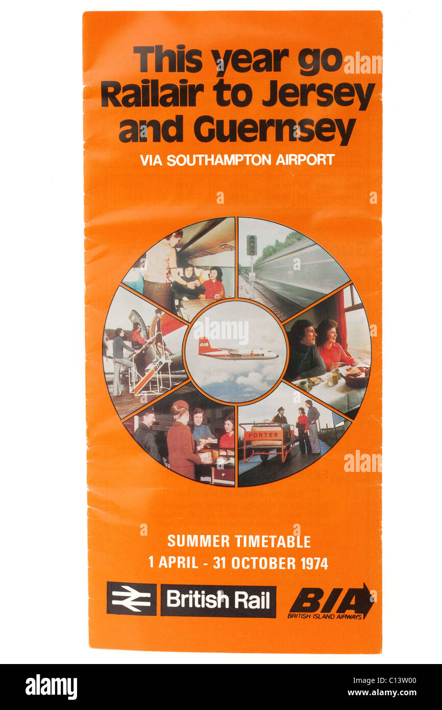 Jahrgang 1974 Railair-April bis Oktober Sommerflugplan nach Jersey und Guernsey über Southampton Flughafen von British Rail BIA. Stockfoto