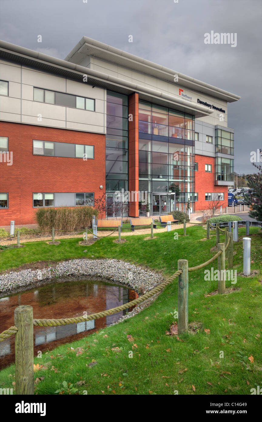 Daresbury Innovationszentrum, Daresbury Wissenschaft und Innovationscampus, Cheshire, UK Stockfoto