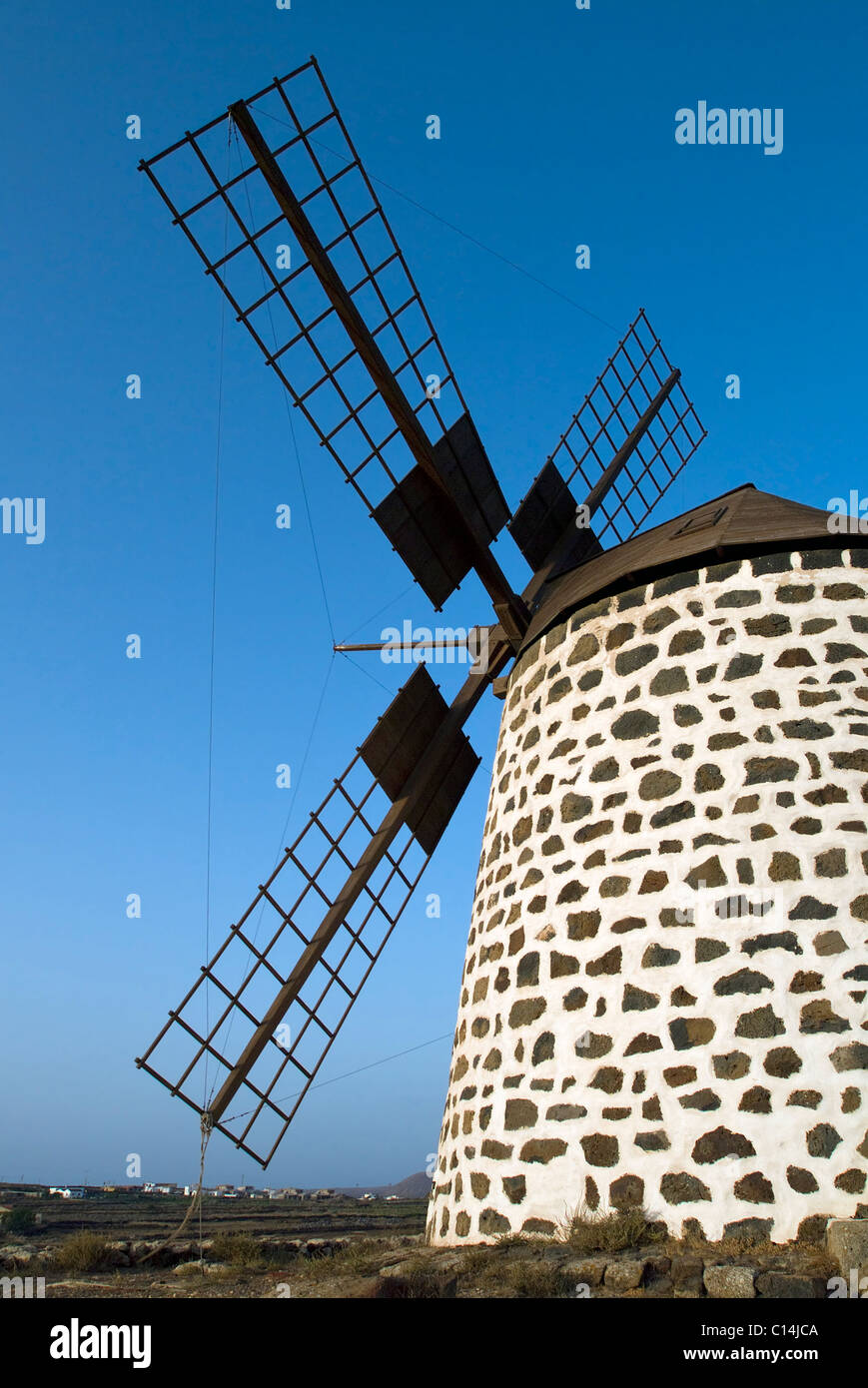 Windmühle in der Nähe von La Oliva, Fuerteventura, Kanarische Inseln, Spanien Stockfoto