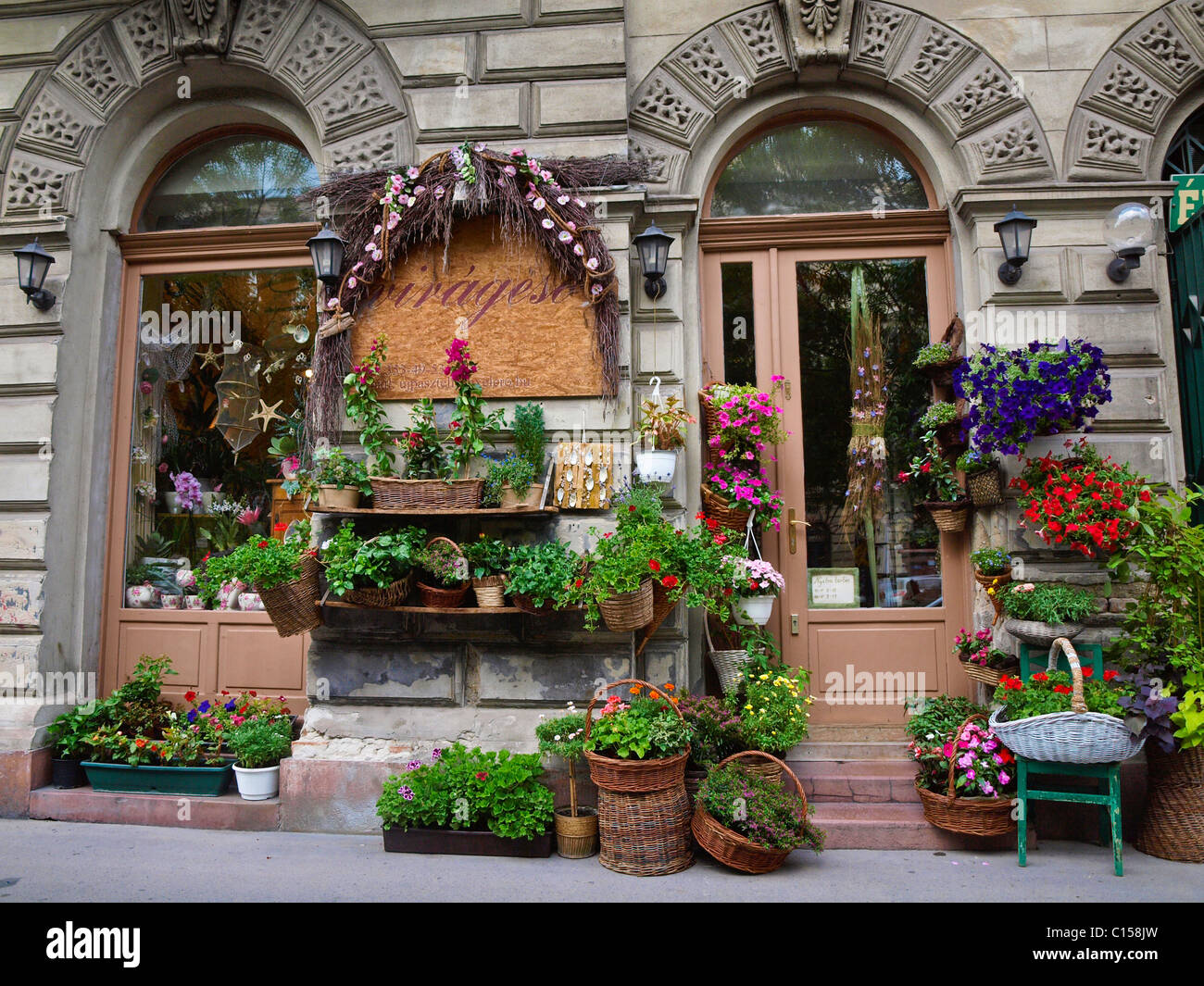 Ladenfront auf Andrássy Avenue Budapest, Ungarn Stockfoto