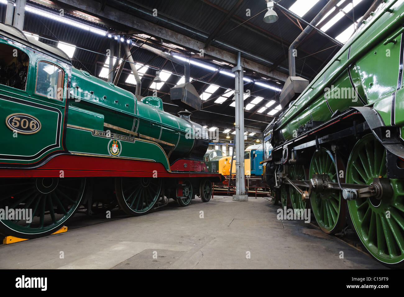 Dampfmaschinen im Barrow Hill Roundhouse Museum, in der Nähe von Chesterfield, Derbyshire, England Stockfoto