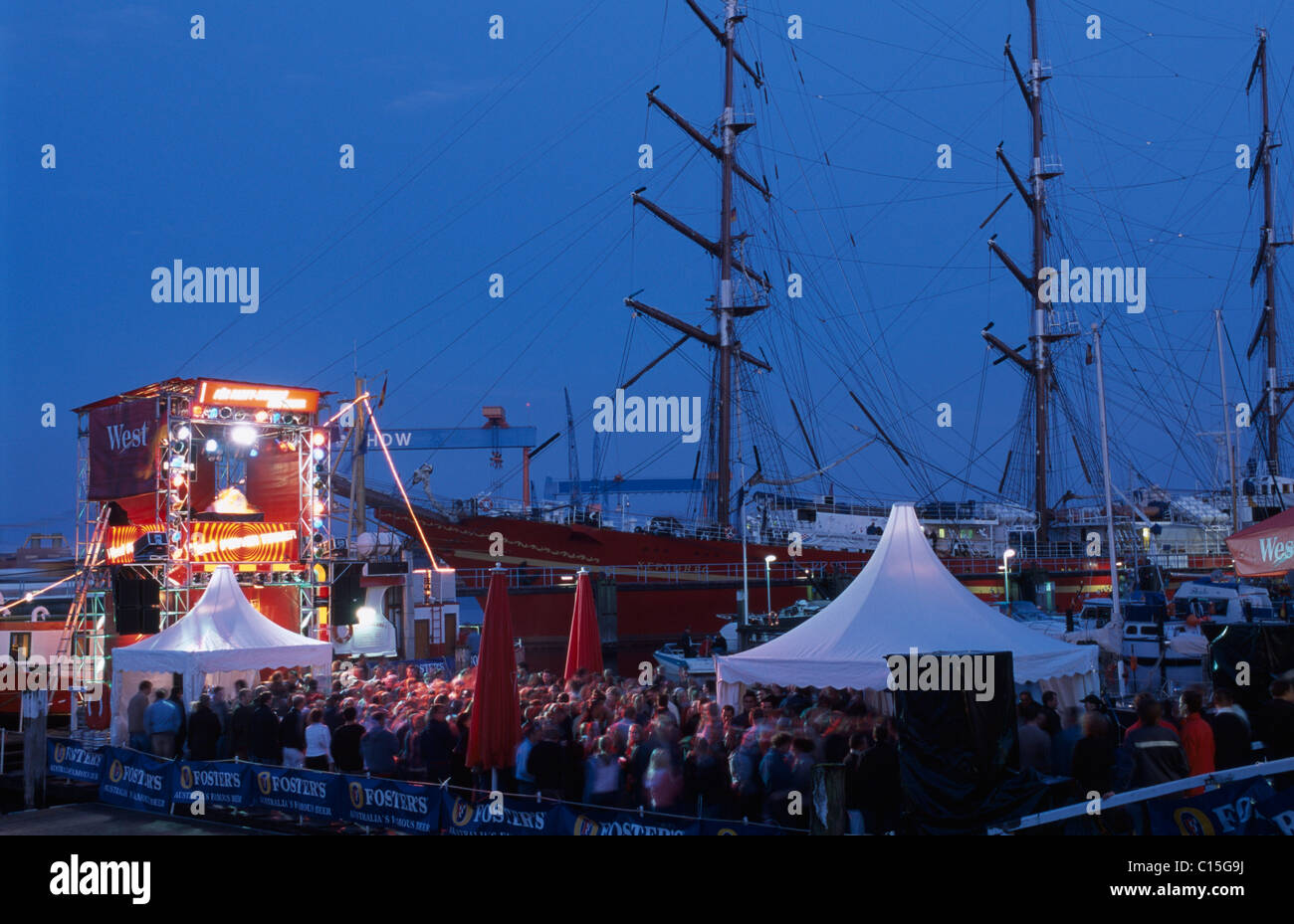 Kieler Woche, Kieler Woche-Segel-Event mit Musik-Show, Kiel, Schleswig-Holstein, Deutschland Stockfoto