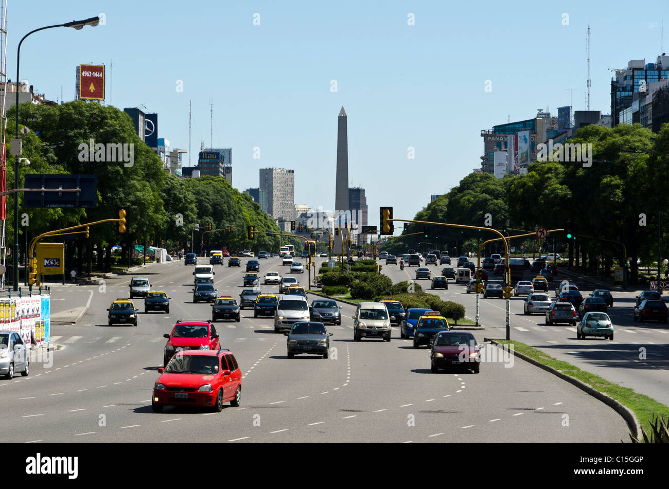 Avenida 9 de Julio (9. Juli Avenue), Buenos Aires, Argentinien Stockfoto