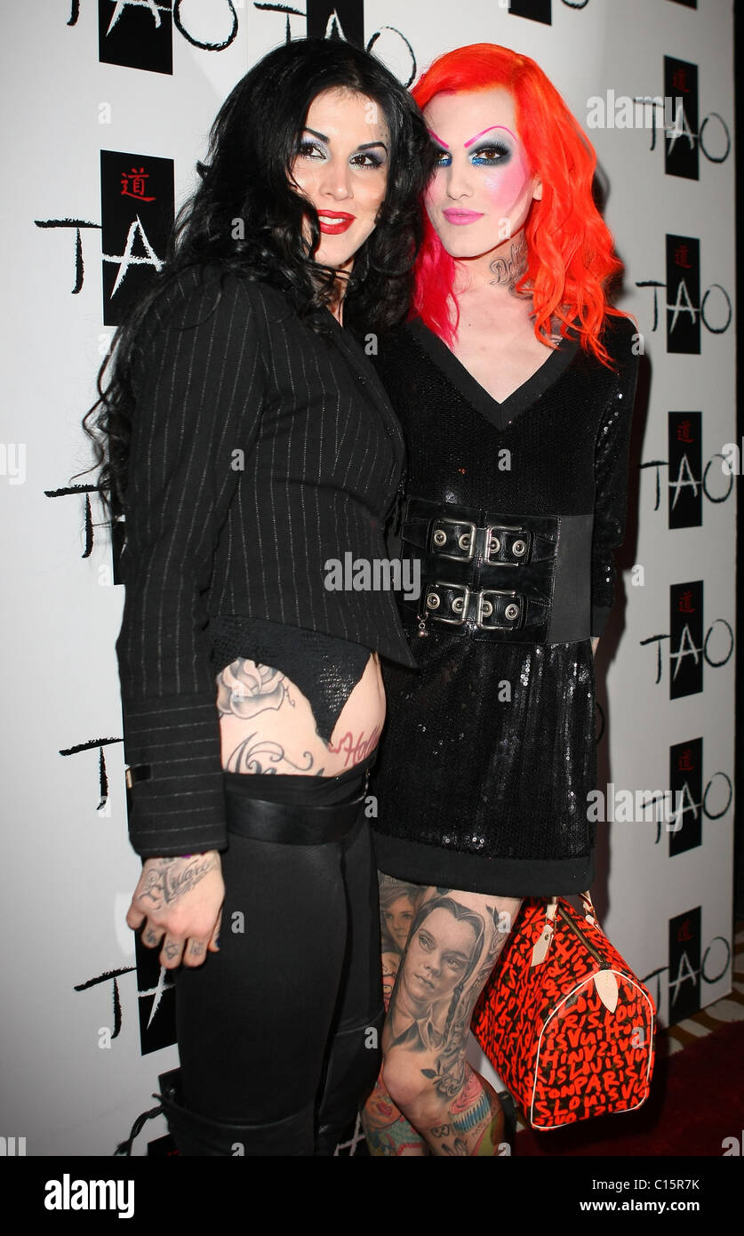 Kat Von D und Jeffery Starr feiert den Start ihres neuen Buches "hohe Spannung Tattoo' TAO Nightclub Las Vegas, Nevada- Stockfoto
