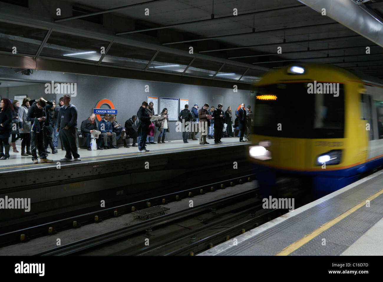 Kanada Wasser Station - London Overground - Southwark Stockfoto