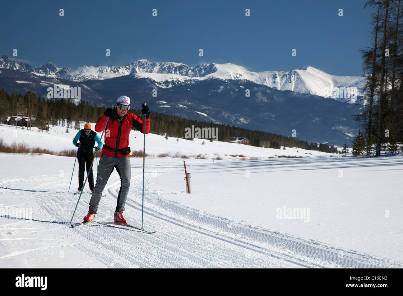 Granby, Colorado - Langlauf in Snow Mountain Ranch in den Rocky Mountains. Die Ranch wird von der CVJM betrieben. Stockfoto