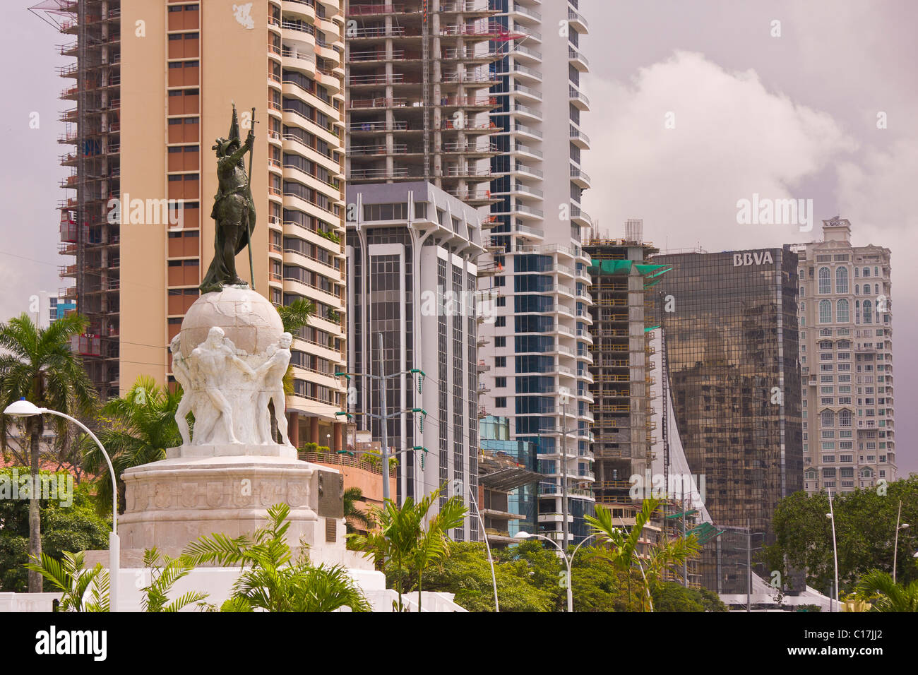 PANAMA CITY, PANAMA - Statue von Explorer Vasco Nunez de Balboa im Balboa Park. Stockfoto