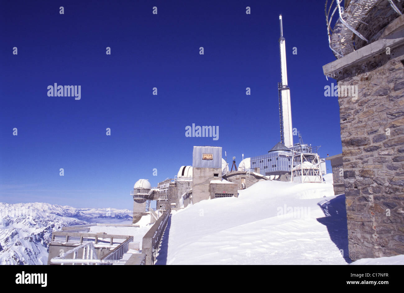 Frankreich, Hautes-Pyrenäen, Pic du Midi von Bigorre (2872m), der Informationsstelle des Pic du Midi Stockfoto