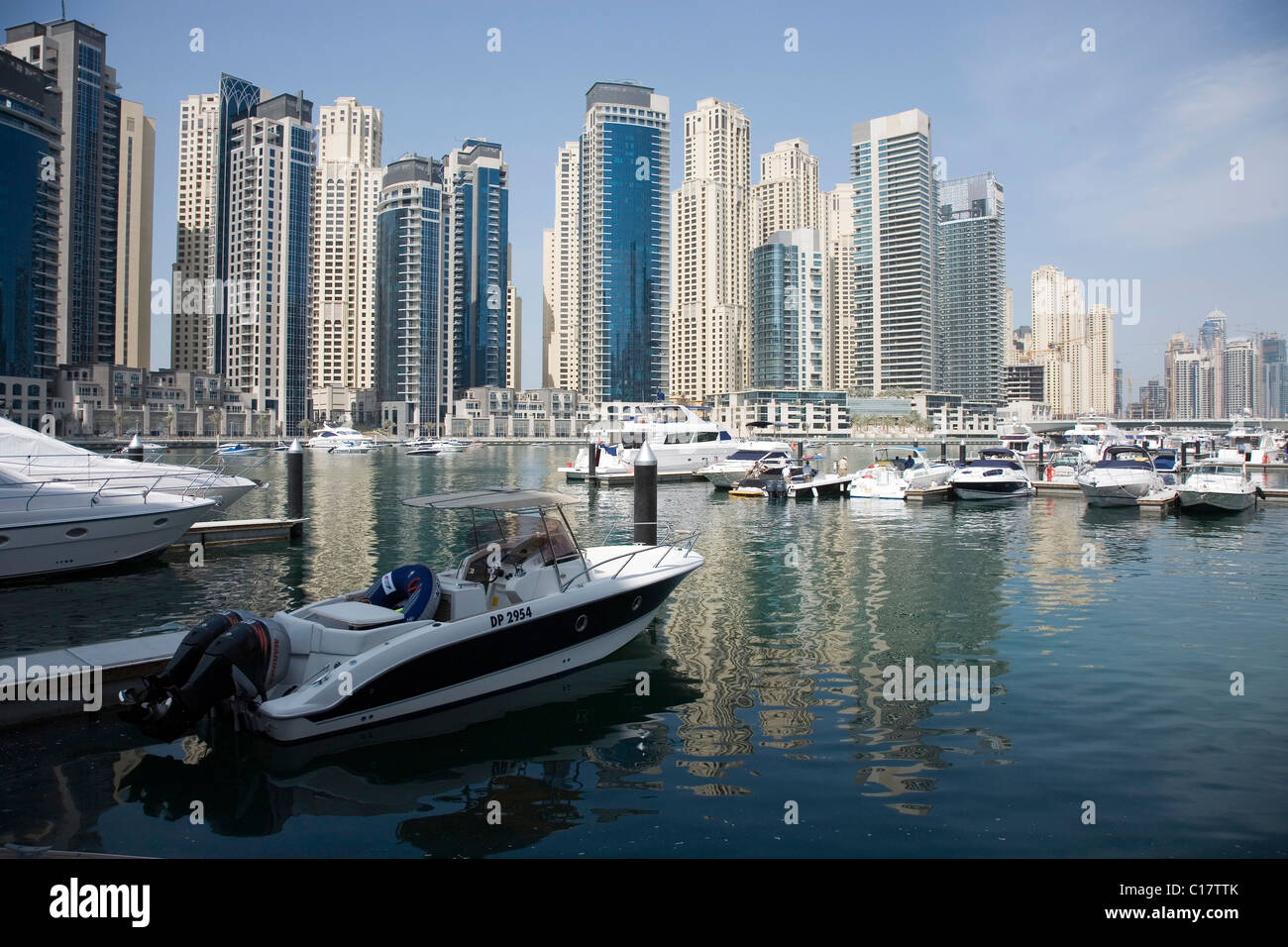 Marina, modernen Gebäuden, Hochhäusern, Dubai, Vereinigte Arabische Emirate, Naher Osten Stockfoto