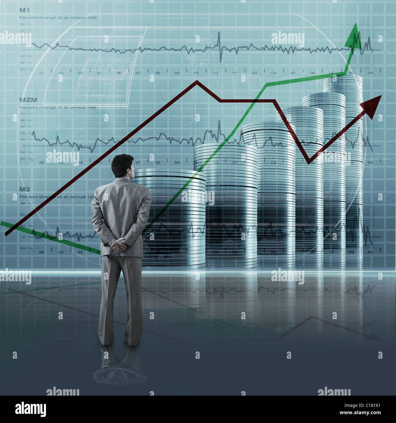 Geschäftsmann Aufstand Pfeil Zeichen betrachten Stockfoto