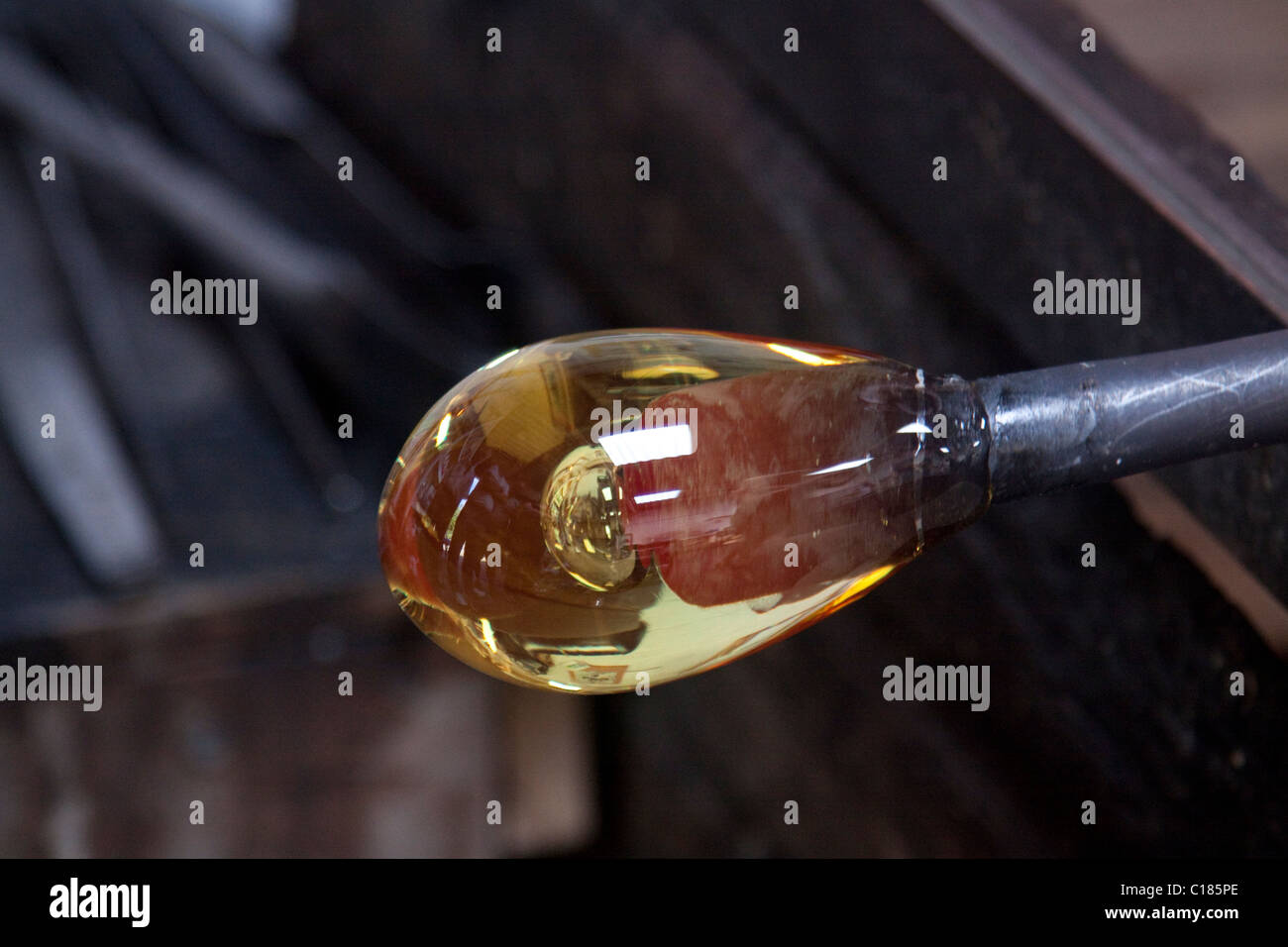 Glasbläserei ein Blob aus geschmolzenem Glas Stockfoto