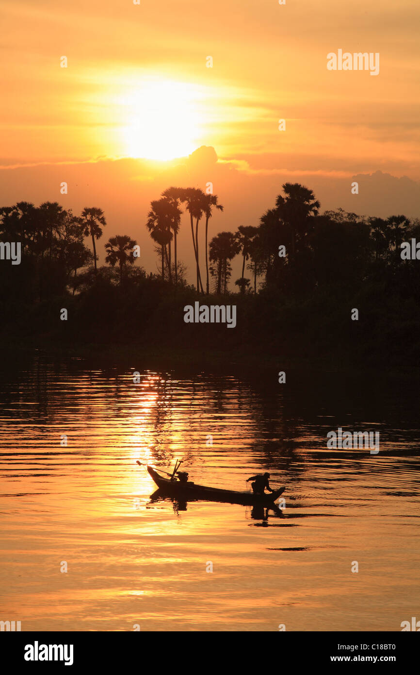 Sonnenuntergang am Mekong River Stockfoto