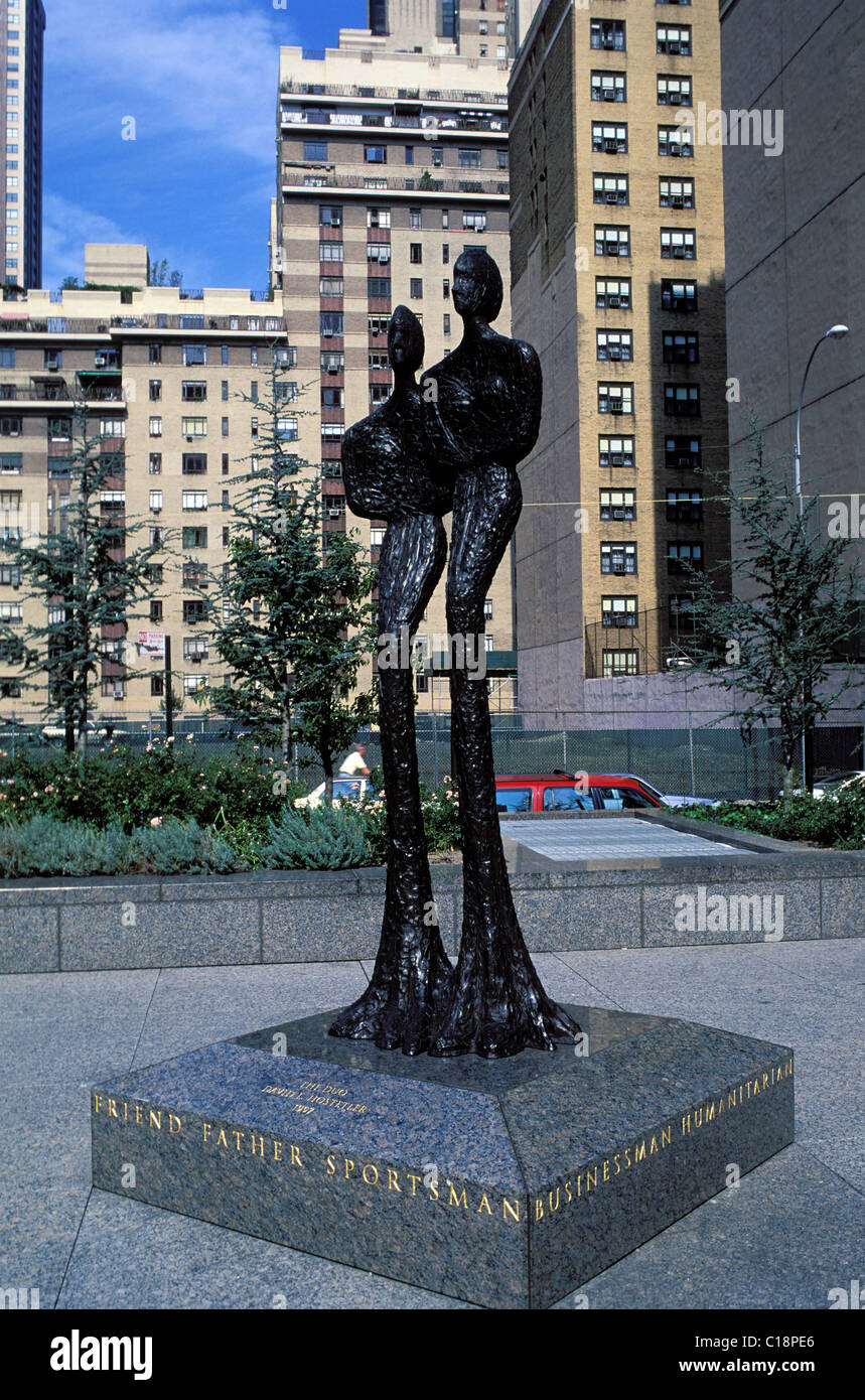 Vereinigte Staaten, New York City, Manhattan, Upper West Side, in der Nähe von Columbus Circle The Duo von D L Hostetler (97) Stockfoto